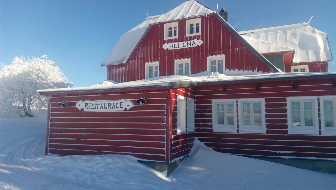 Hotel Bouda Helena Пец-под-Снежкой Экстерьер фото